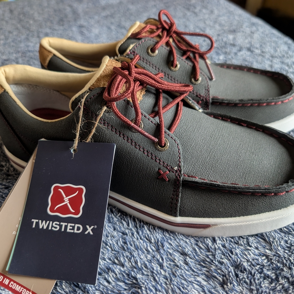 Twisted X Women's Gray and Red Casual Shoes